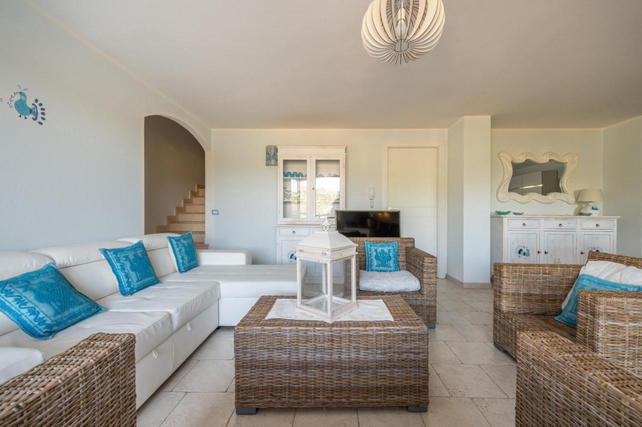 Villa Acquamarina Semi Detached Villa With Private Pool And Wifi Torre delle Stelle Eksteriør bilde